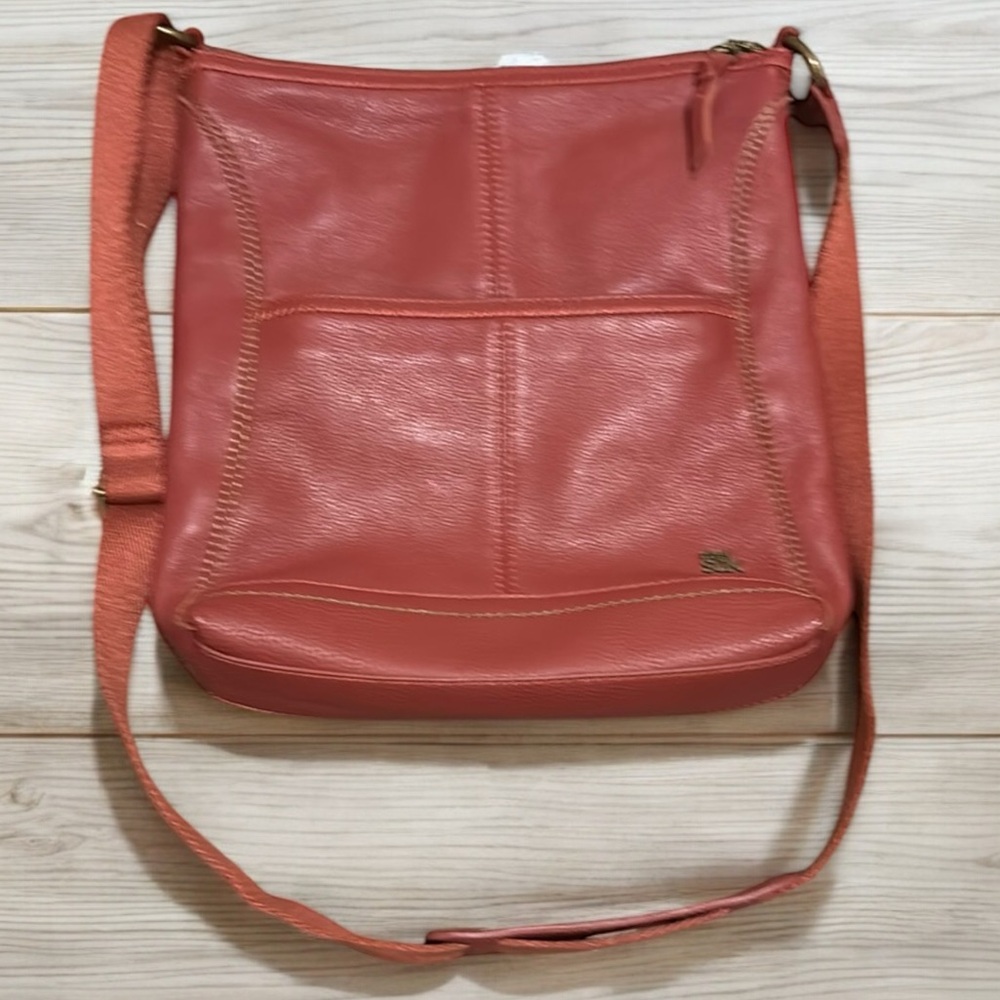 The Sak red Leather Shoulder Bag